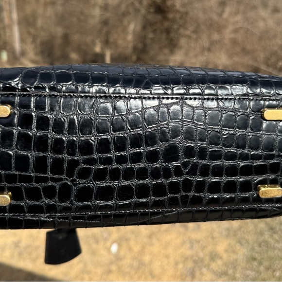 Tory Burch Lee Radziwill Croc-Embossed Leather Bag - Picture 15 of 15